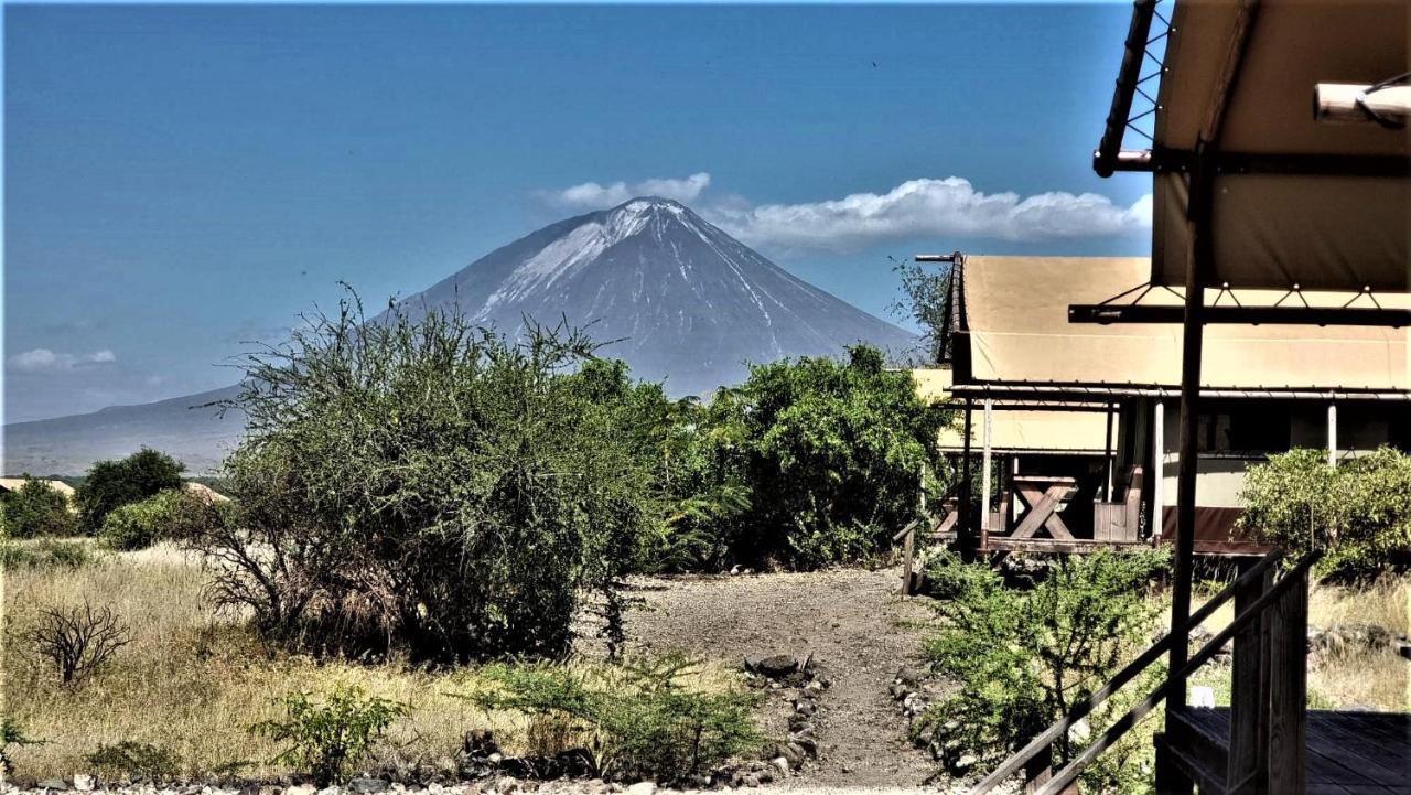 Africa Safari Lake Natron Mtowabaga Dış mekan fotoğraf