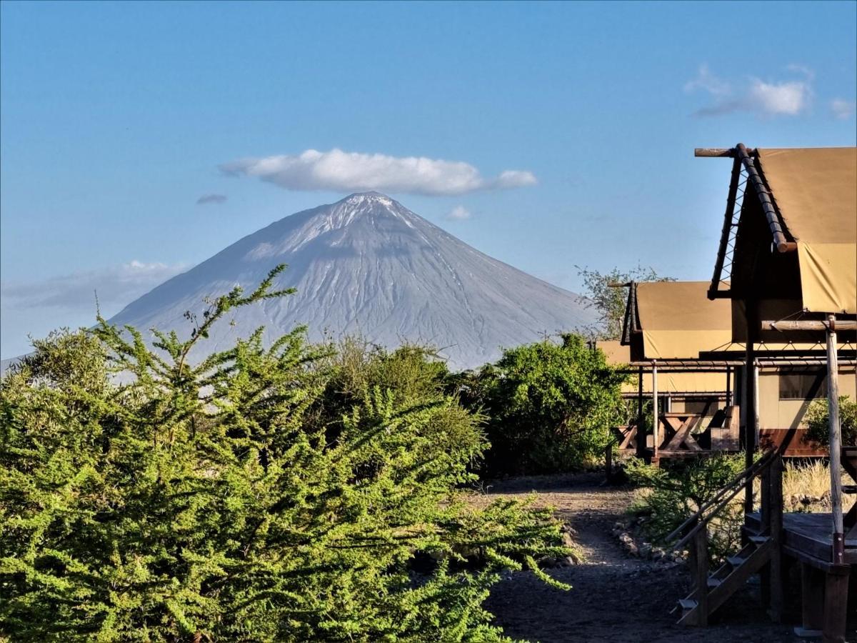 Africa Safari Lake Natron Mtowabaga Dış mekan fotoğraf